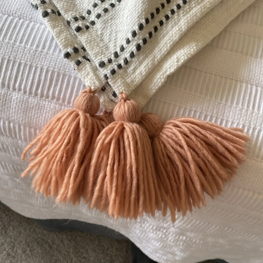 Striped Blanket Throw with Tassels - Picture 2 of 5